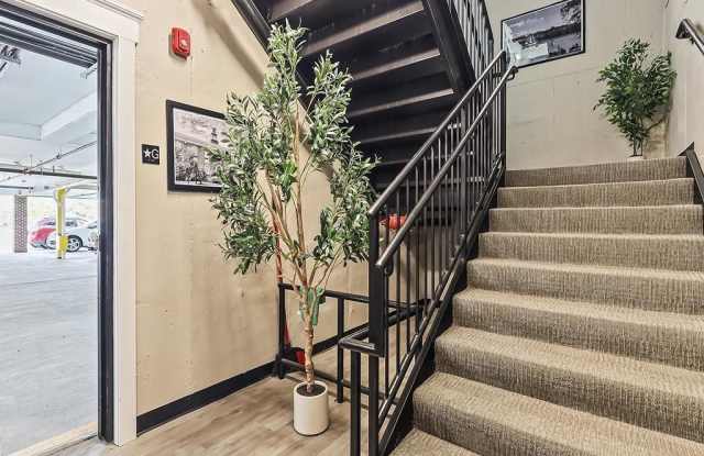 16421 RIVER VIEW Circle Gallery 3