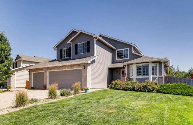 Spacious 4BD, 2.5BA Home in River Run with 3-Car Garage and Back Yard photos photos