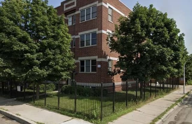 2459 W Fillmore St 1 - 2459 West Fillmore Street, Chicago, IL 60612