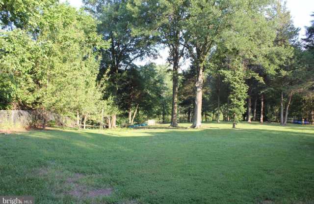 13501 CLEAR LAKE Court Gallery 3