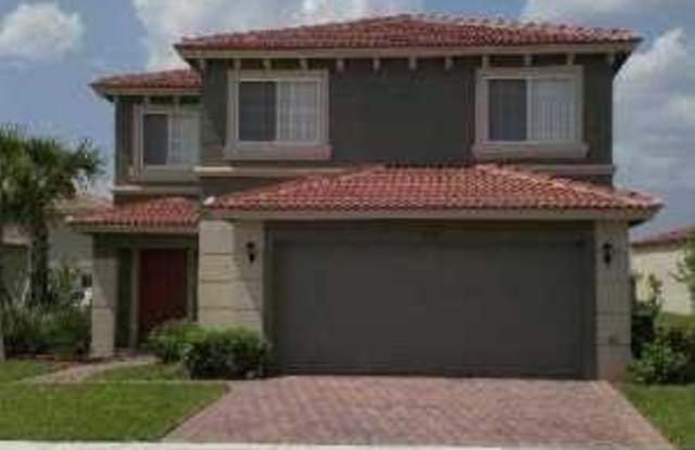 2072 SW Newport Isles photos photos