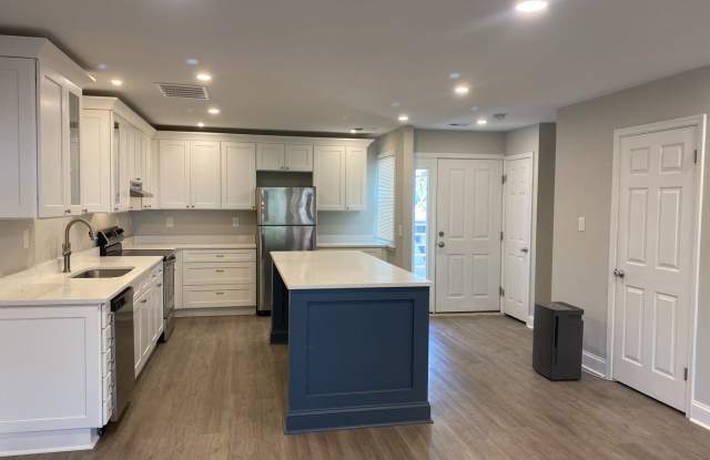 2221 Notely Ln Gallery 2