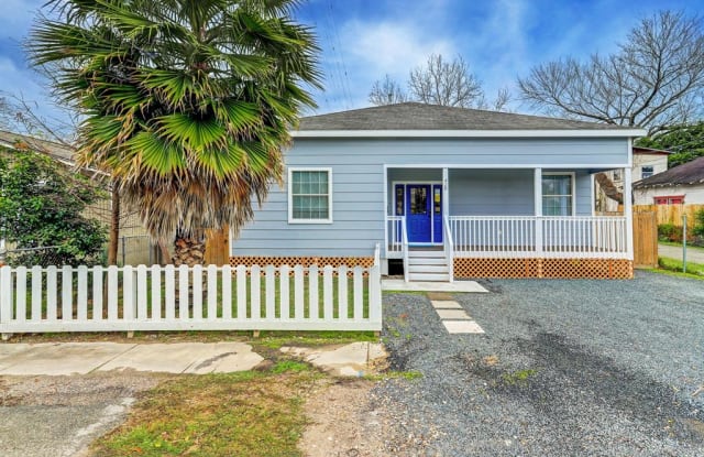 428 Middle Street - 428 Middle Street, Houston, TX 77003