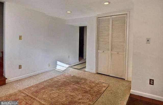 5832 Sherier Place Northwest Gallery 3