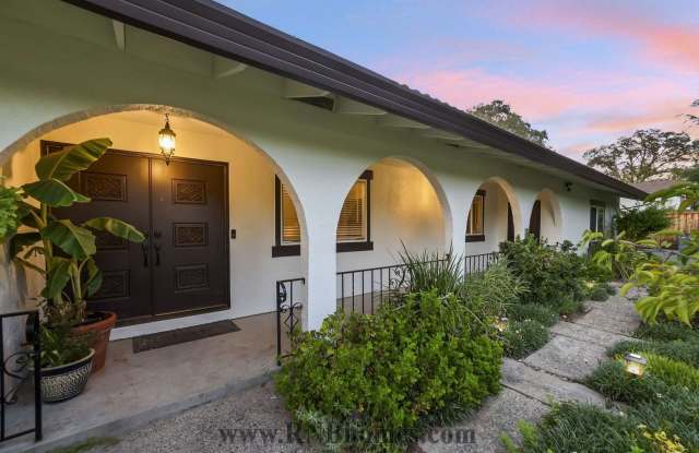 4305 Whispering Oaks Circle Gallery 4