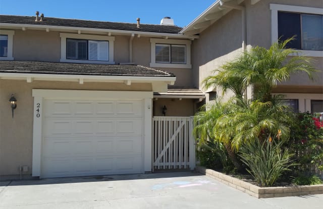 240 Calle Cuervo - 240 Calle Cuervo, San Clemente, CA 92672