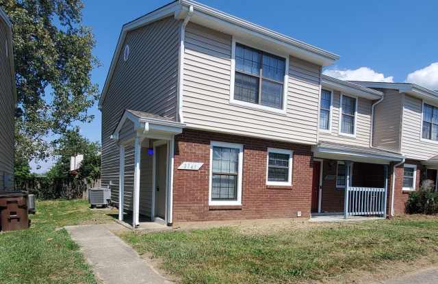 2-bedroom, 1.5-bath townhouse in Miamisburg Gallery 1