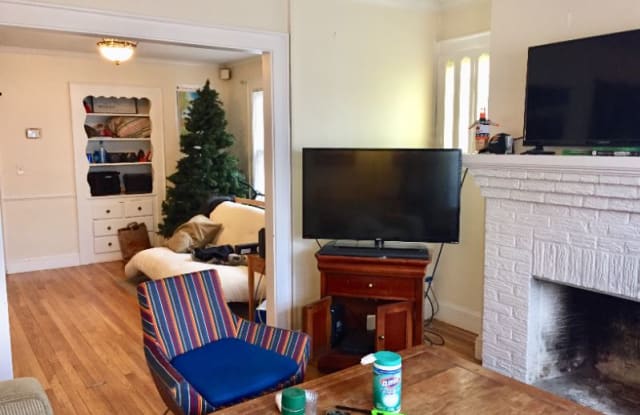 208 Freeman Street 2 - 208 Freeman Street, Brookline, MA 02446