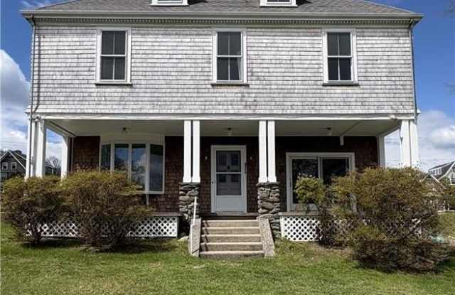 39 Walcott Avenue Gallery 2