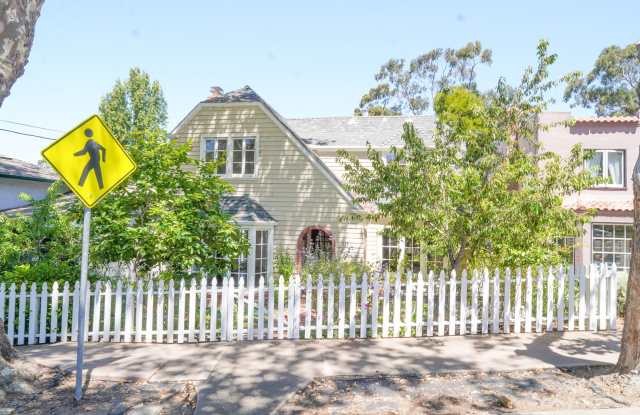Stunning 4 Bedroom Home In Sought After Piedmont! photos photos