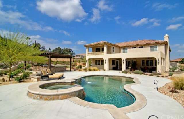 1038 Young Circle - 1038 Young Circle, Corona, CA 92881