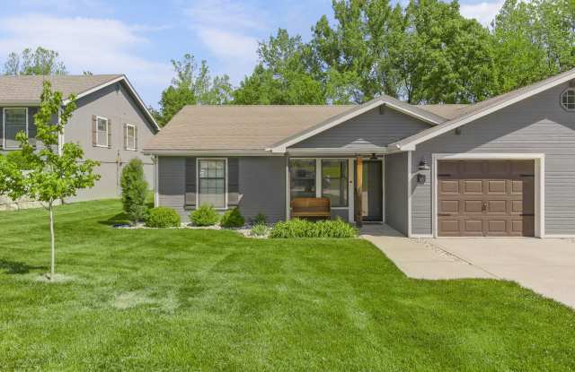 16 Wallingford Drive - 16 photos photos