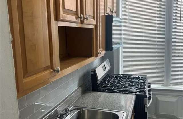 731 Sheffield Avenue photos photos