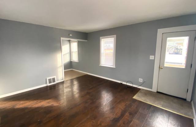 COMING SOON. 2 Bedroom Home for Rent in popular Peoria Heights location! photos photos