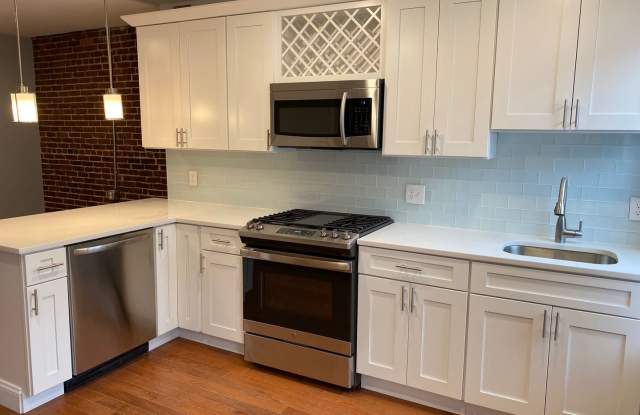 Great 1 bedroom available 12/1/25 photos photos