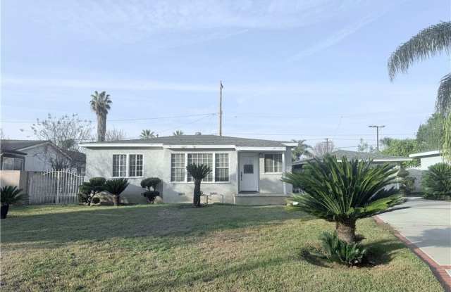 15825 Alwood Street photos photos