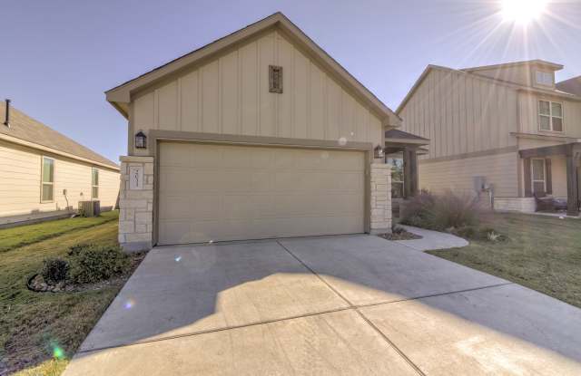 2033 Cliffbrake Way Gallery 3