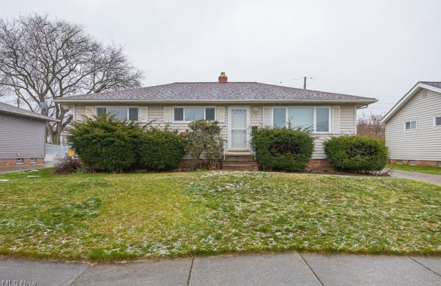 614 E Dartmoor - 614 East Dartmoor Avenue, Seven Hills, OH 44131