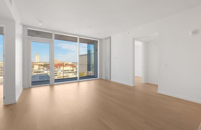 Experience Elevated Living – Luxury Downtown Austin Condo with Breathtaking Views  Premier Amenities! photos photos