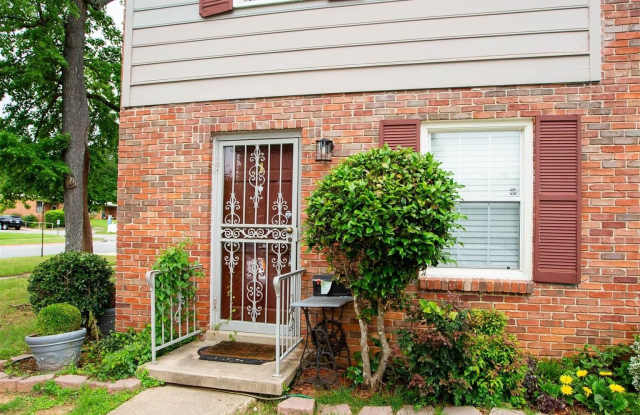 601 Brookside Drive Gallery 2