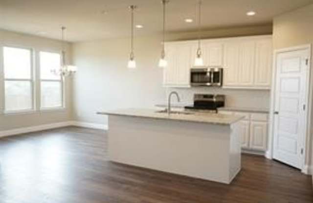 1905 W Westhill Drive Gallery 3