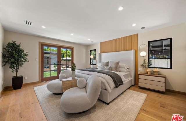 14537 Hesby St photos photos