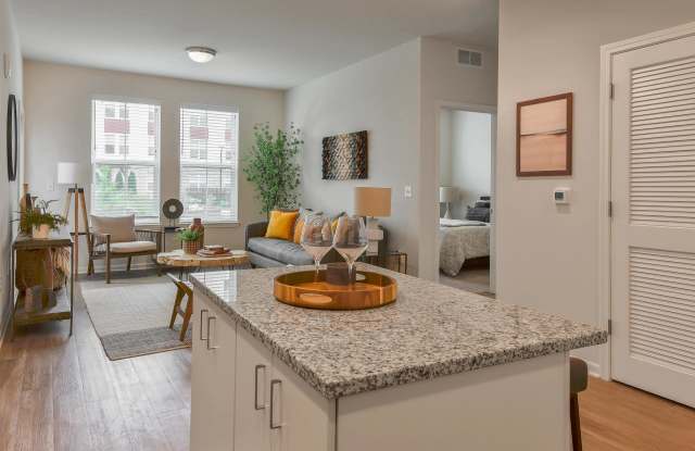 The View on Collins Apartments Gallery 4