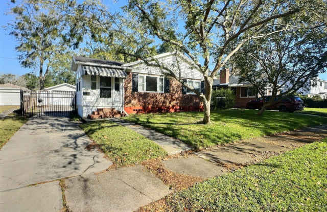 4235 GENOA Avenue photos photos