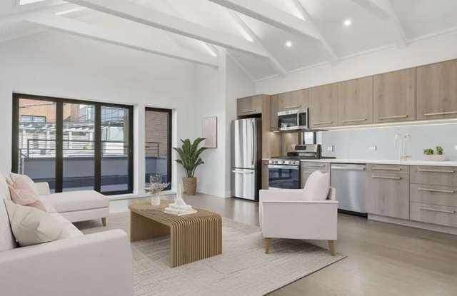 1924 W Grand Ave photos photos