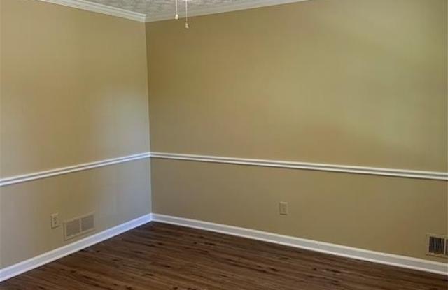 3305 Maple Ridge Court Gallery 4