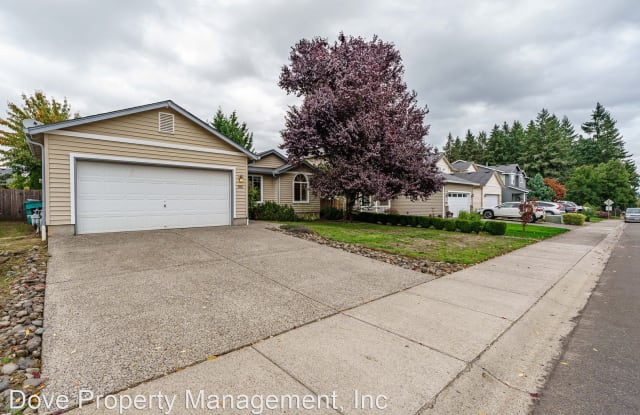 4006 NE 94th Street - 4006 Northeast 94th Street, Hazel Dell, WA 98665