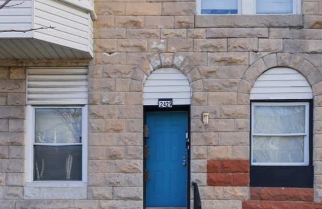 2429 Barclay Street - 1 photos photos