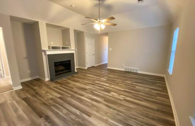 1592 Far Drive Gallery 4