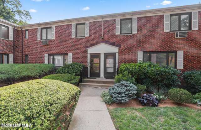 209 Manor E unit: 3531 - 209 Manor East, Red Bank, NJ 07701
