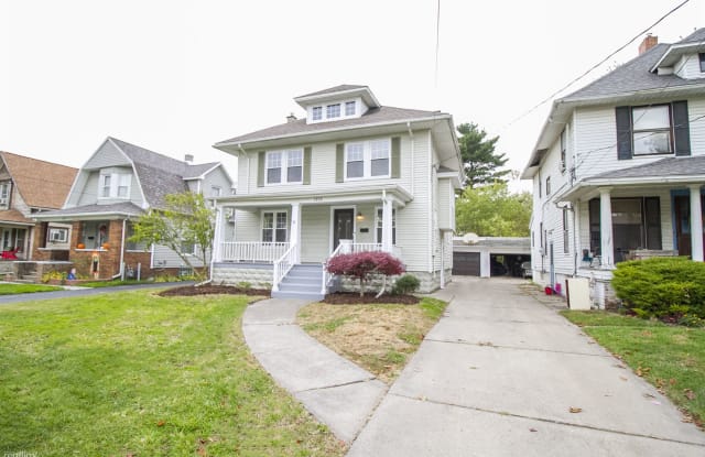 3859 Lockwood Ave - 3859 Lockwood Avenue, Toledo, OH 43612