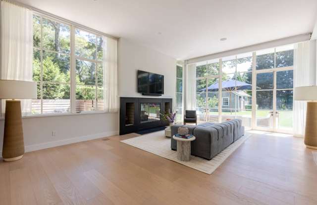 53 BUELL LANE EXT Gallery 2