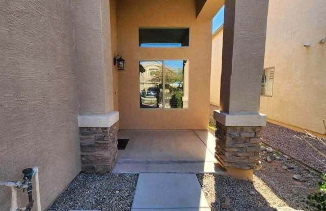 42065 W Hillman Drive Gallery 2