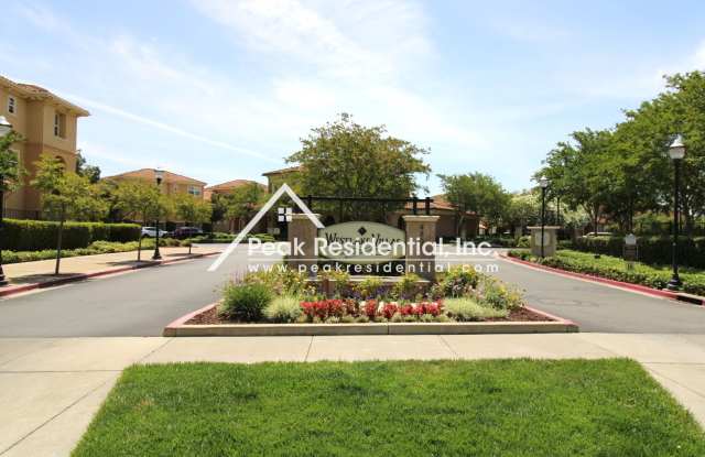 Beautiful Newer 1bd/1ba North Natomas Condo with Garage! photos photos