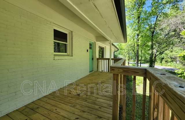 991 Woodward Circle SW - 991 Woodward Circle Southwest, Mableton, GA 30126 991 Woodward Circle SW - 991 Woodward Circle Southwest, Mableton, GA 30126