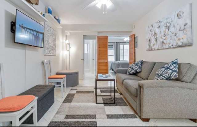 Fully Furnished Pet Friendly  Waikiki 1-Bedroom Condo Near Ala Moana photos photos