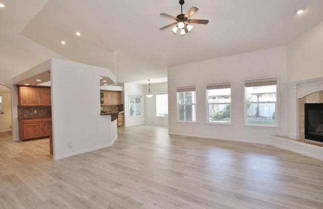 Stunning Home w/Open Floor-plan photos photos