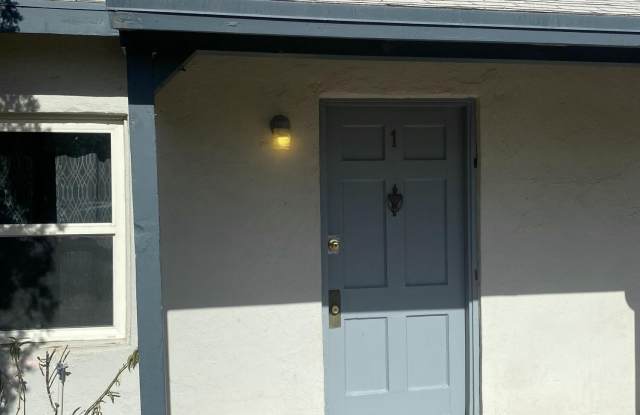 3810 N 9TH Place unit: 1 photos photos