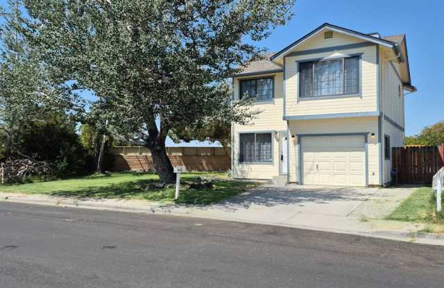 Fallon Nevada 1060 Dolores photos photos