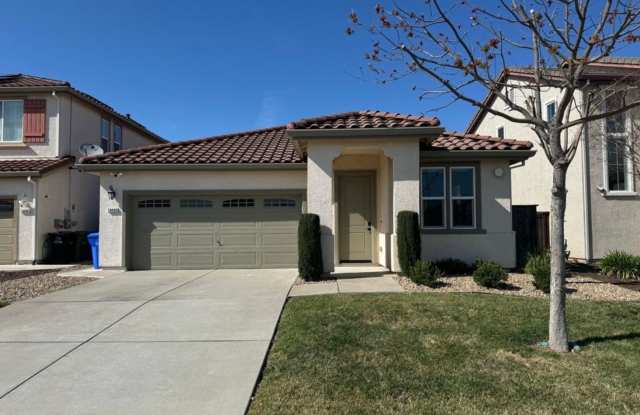 Beautiful 3 bed 2 bath located in Elk Grove! photos photos Beautiful 3 bed 2 bath located in Elk Grove! photos photos