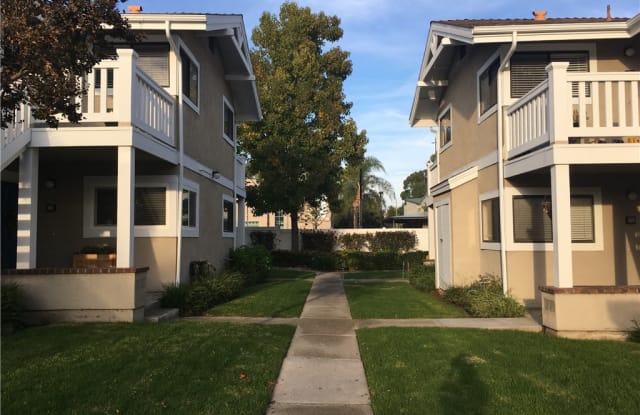 27 Tarocco - 27 Tarocco, Irvine, CA 92618