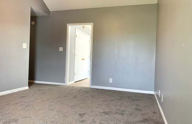 1802 Harbor Gallery 3