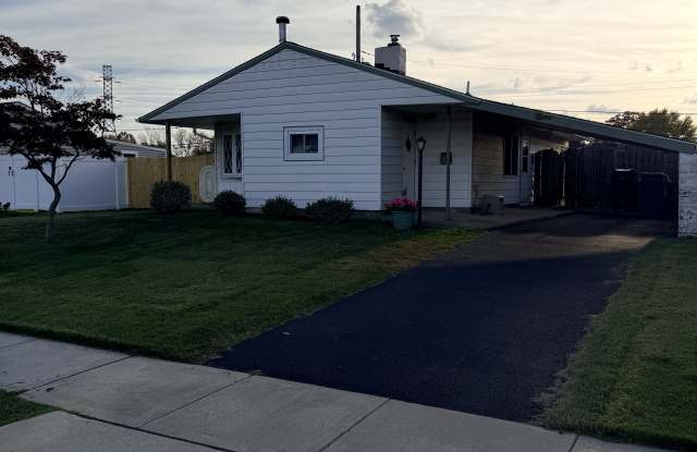 9 Daffodil Ln - 9 Daffodil Lane, Levittown, PA 19055