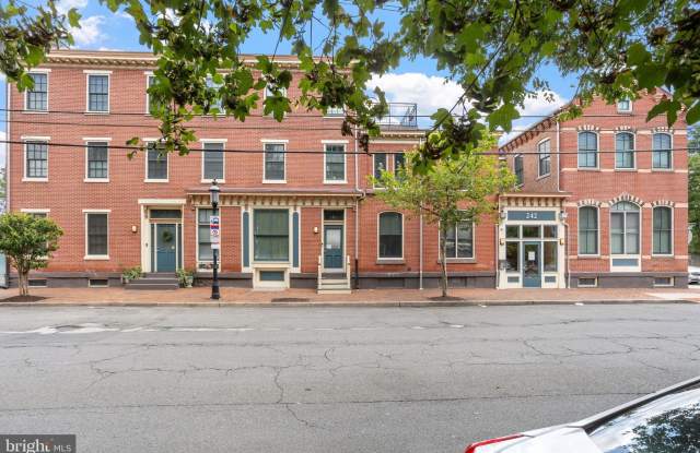 242 CENTRE Street unit: 8 - 242 Centre Street, Trenton, NJ 08611