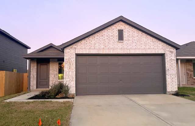 For Lease | 4 Bed, 2 Bath | 1,607 Sq Ft | Caney Mills Community | photos photos