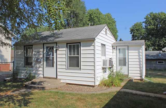 1-Bedroom, 1-Bath House for Rent photos photos